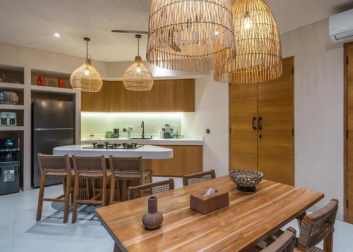 Nalaka - Sophisticated 2br Steps From Pererenan Чангу