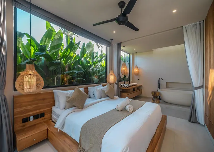 Nalaka - Sophisticated 2br Steps From Pererenan *