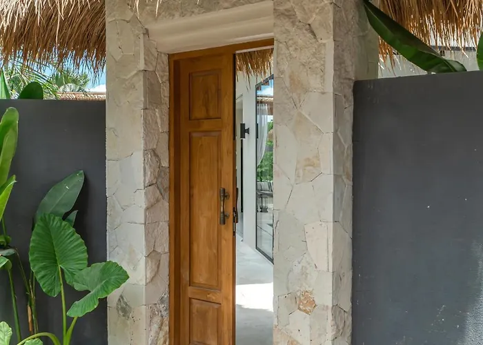 Nalaka - Sophisticated 2br Steps From Pererenan Вилла