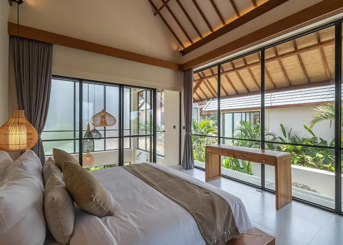 Nalaka - Sophisticated 2br Steps From Pererenan