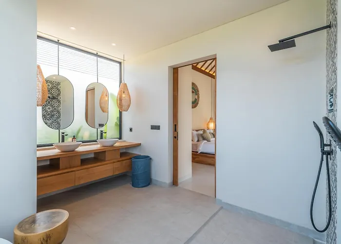 Вилла Nalaka - Sophisticated 2br Steps From Pererenan